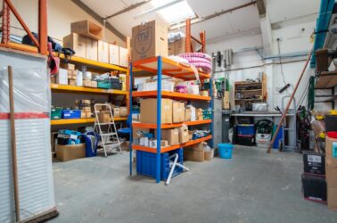 Alderton 4 Workshop to Let Internal 2