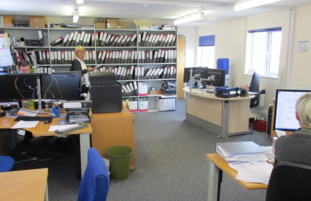 Avening F2 Office to Let Internal 1