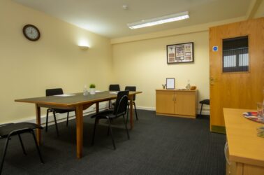 Avening G2 Office to Let Internal 2