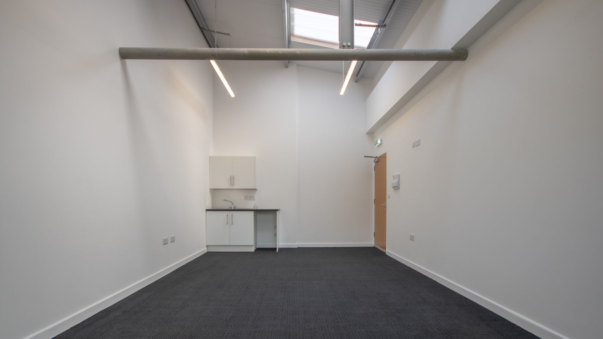 Coates H Office to Let Internal 2