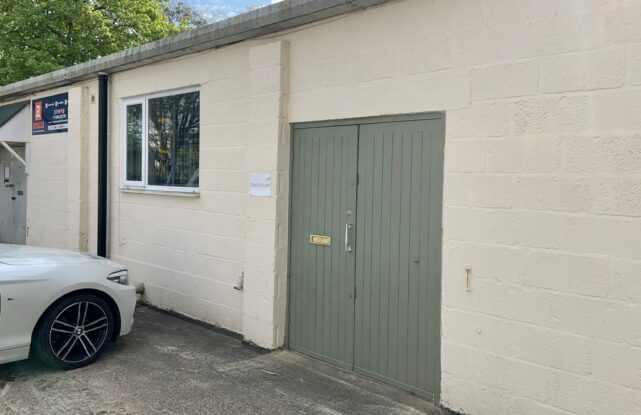 Eastcourt Workshop to Let External 1