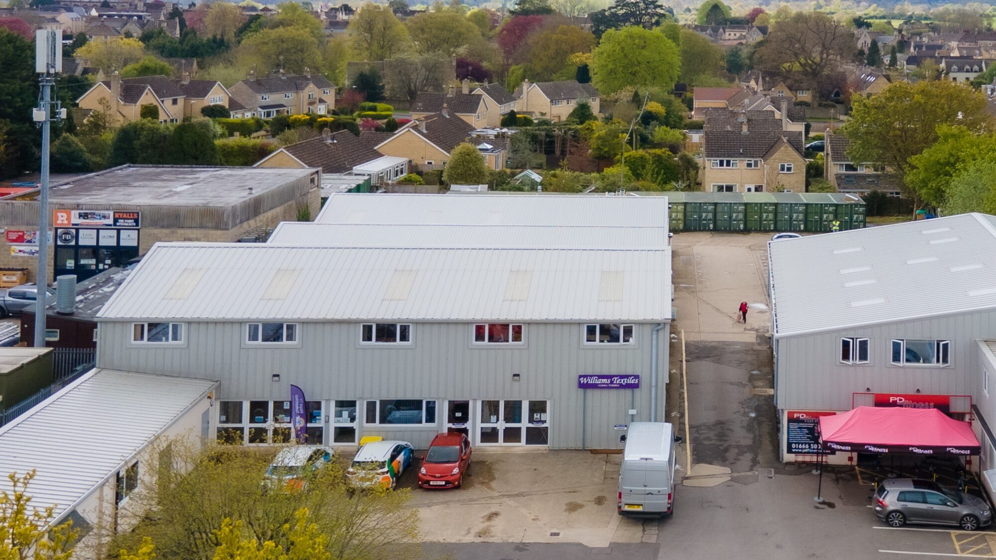 Kingscote D Office to Let External 1