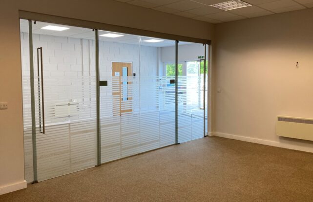 Kingscote G3 Office to Let Internal 3