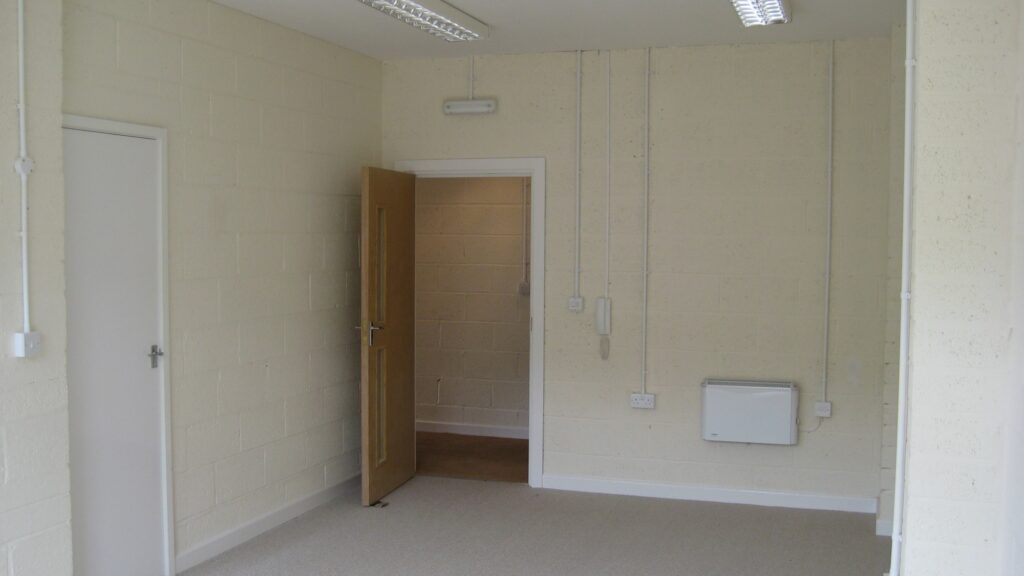 Alderton 3 office to rent